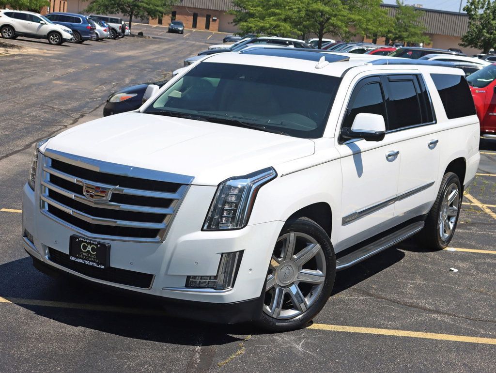 2018 Cadillac Escalade ESV 4WD 4dr Luxury - 23052631 - 37
