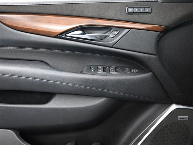 2018 Cadillac Escalade ESV Luxury photo 8