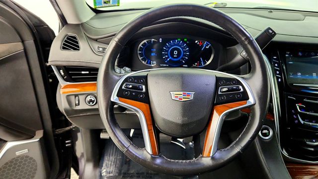 2018 Cadillac Escalade ESV 4WD 4dr Luxury w/ Rear Seat Entertainment System - 23026805 - 13