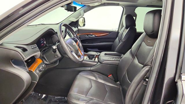 2018 Cadillac Escalade ESV 4WD 4dr Luxury w/ Rear Seat Entertainment System - 23026805 - 19