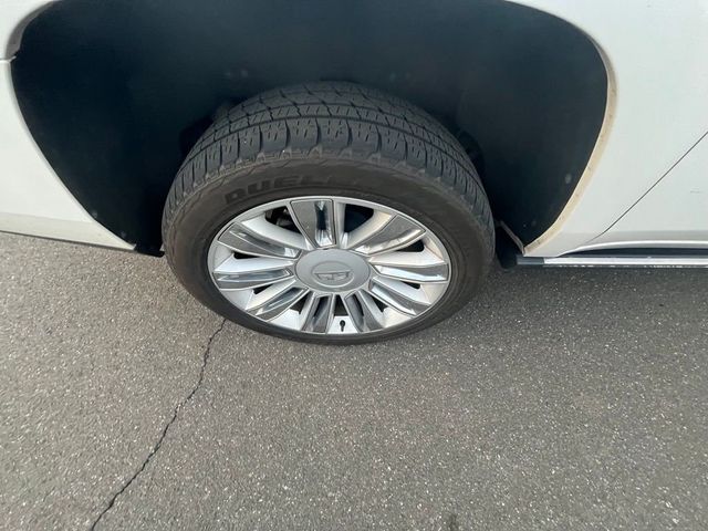 2018 Cadillac Escalade ESV 4WD 4dr Platinum - 23008586 - 16