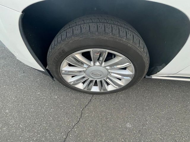 2018 Cadillac Escalade ESV 4WD 4dr Platinum - 23008586 - 18