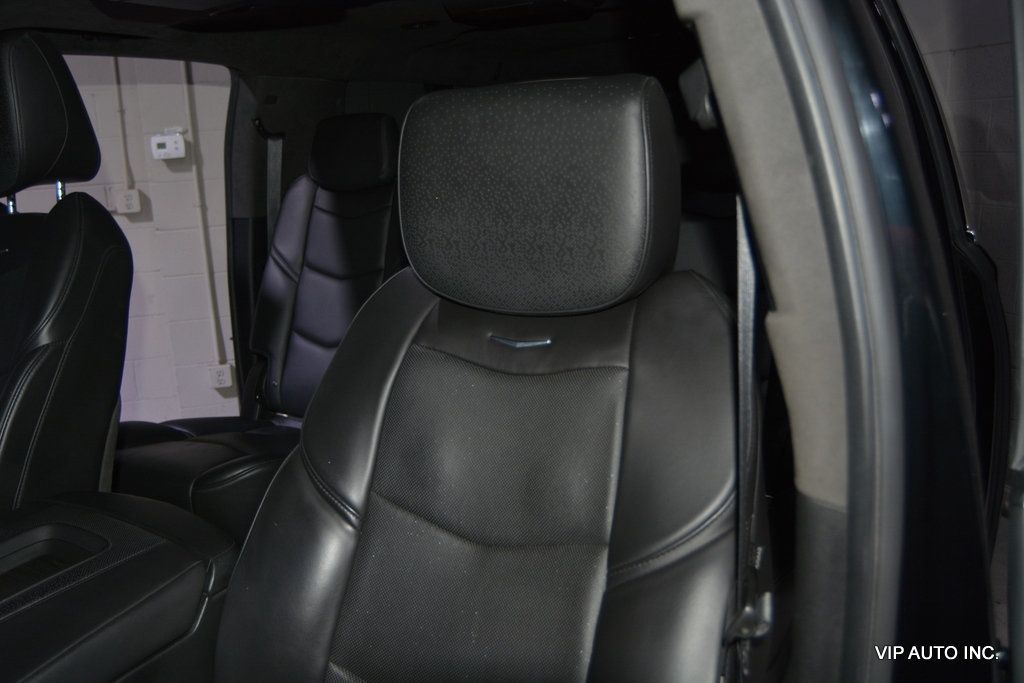 2018 Cadillac Escalade ESV 4WD 4dr Platinum - 22909659 - 12