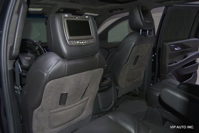 2018 Cadillac Escalade ESV 4WD 4dr Platinum - 22909659 - 19