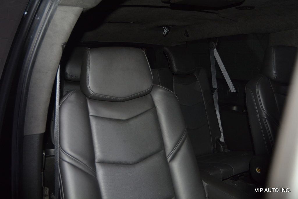 2018 Cadillac Escalade ESV 4WD 4dr Platinum - 22909659 - 22