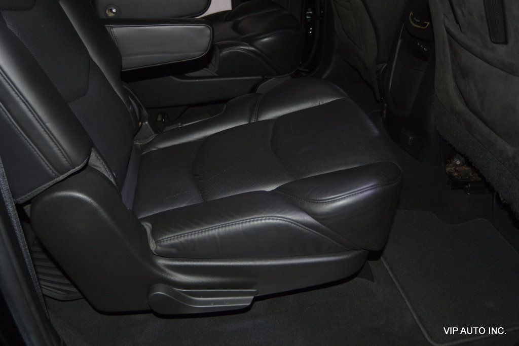 2018 Cadillac Escalade ESV 4WD 4dr Platinum - 22909659 - 26