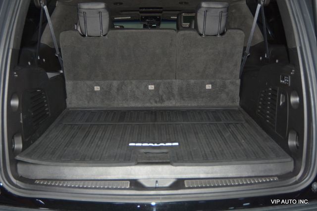 2018 Cadillac Escalade ESV 4WD 4dr Platinum - 22909659 - 31