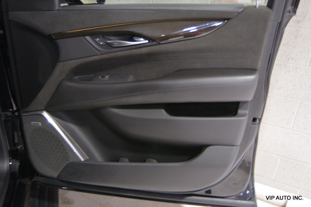 2018 Cadillac Escalade ESV 4WD 4dr Platinum - 22909659 - 7