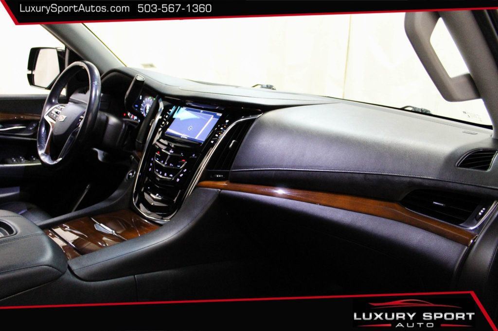 2018 Cadillac Escalade ESV 4WD 4dr Premium Luxury - 22385760 - 4