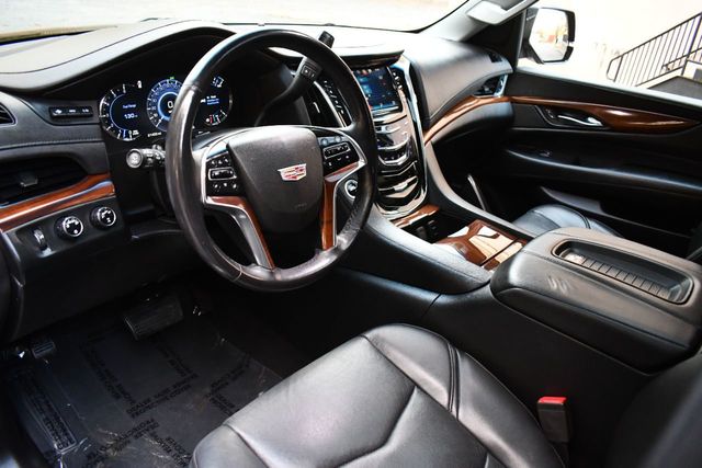 2018 Cadillac Escalade ESV 4WD 4dr Premium Luxury - 22172597 - 43