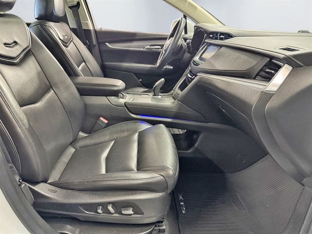 2018 Cadillac XT5 Crossover AWD 4dr Luxury - 23063980 - 25