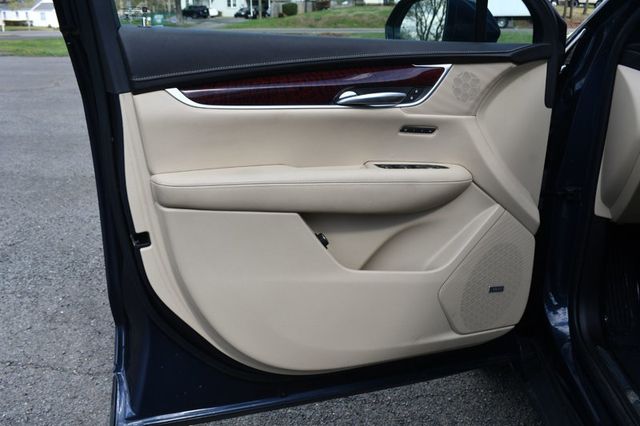 2018 Cadillac XT5 Crossover AWD 4dr Premium Luxury - 23006884 - 12