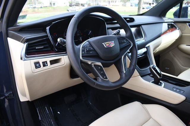 2018 Cadillac XT5 Crossover AWD 4dr Premium Luxury - 23006884 - 17