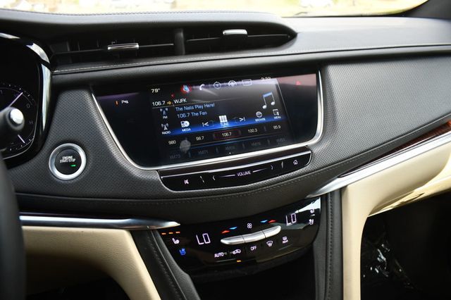 2018 Cadillac XT5 Crossover AWD 4dr Premium Luxury - 23006884 - 18