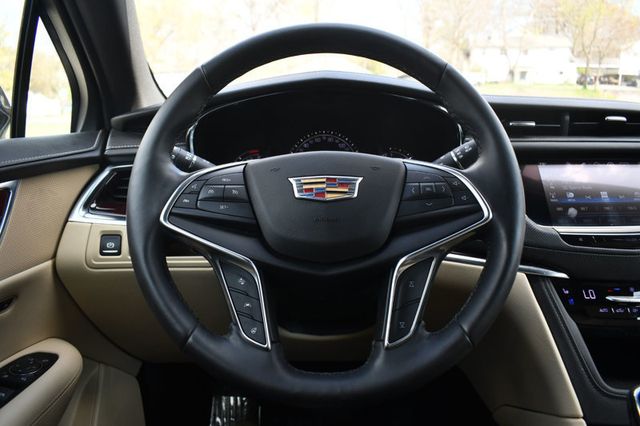 2018 Cadillac XT5 Crossover AWD 4dr Premium Luxury - 23006884 - 24