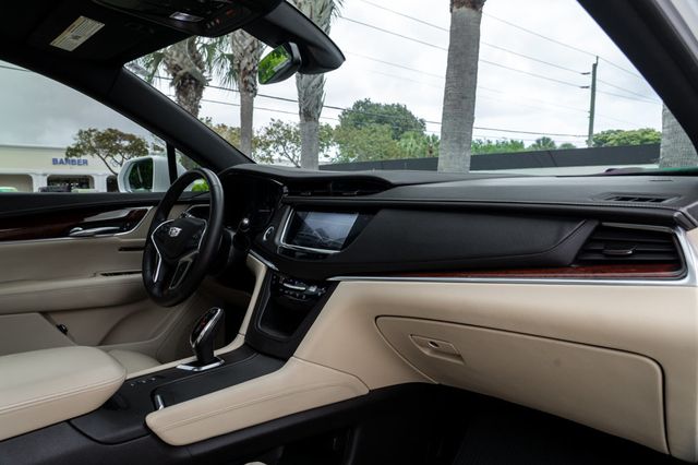 2018 Cadillac XT5 Crossover AWD 4dr Premium Luxury - 23009834 - 22