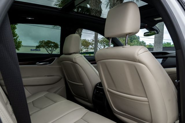 2018 Cadillac XT5 Crossover AWD 4dr Premium Luxury - 23009834 - 25