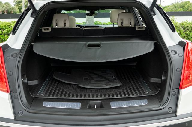 2018 Cadillac XT5 Crossover AWD 4dr Premium Luxury - 23009834 - 28