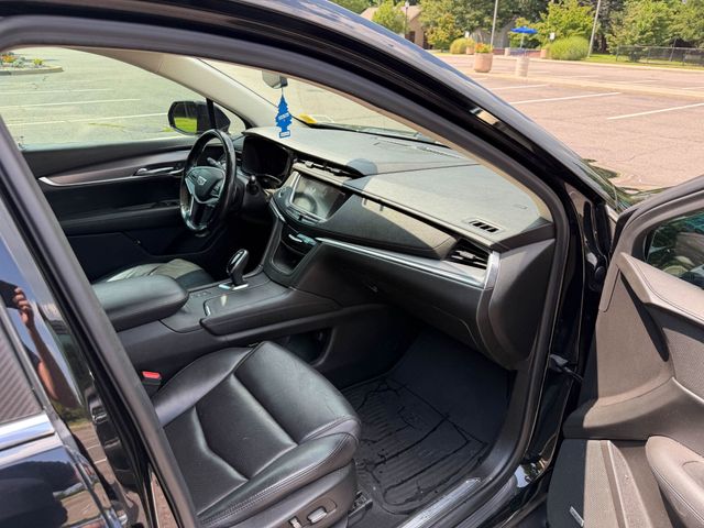 2018 Cadillac XT5 Crossover CLEAN CARFAX, LUXURY, AWD, SUNROOF, NAVIGATION, BACKUP CAMERA - 23061100 - 9