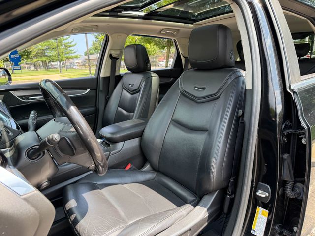 2018 Cadillac XT5 Crossover CLEAN CARFAX, LUXURY, AWD, SUNROOF, NAVIGATION, BACKUP CAMERA - 23061100 - 8