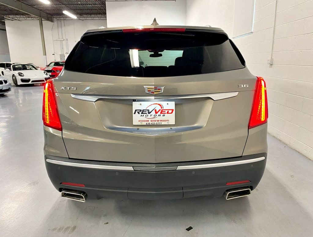 2018 Cadillac XT5 Crossover FWD 4dr - 22610177 - 5