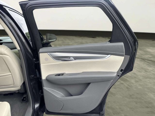 2018 Cadillac XT5 Crossover FWD 4dr Luxury - 23047868 - 18