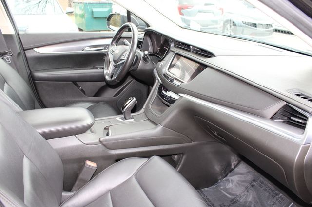 2018 Cadillac XT5 Crossover FWD 4dr Luxury - 22990148 - 25
