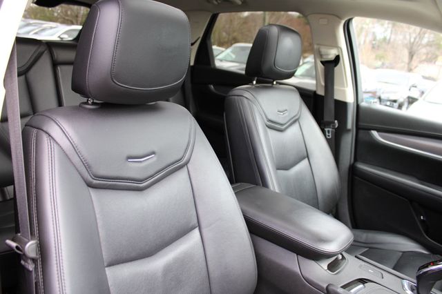 2018 Cadillac XT5 Crossover FWD 4dr Luxury - 22990148 - 26