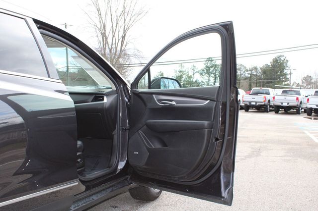 2018 Cadillac XT5 Crossover FWD 4dr Luxury - 22990148 - 31