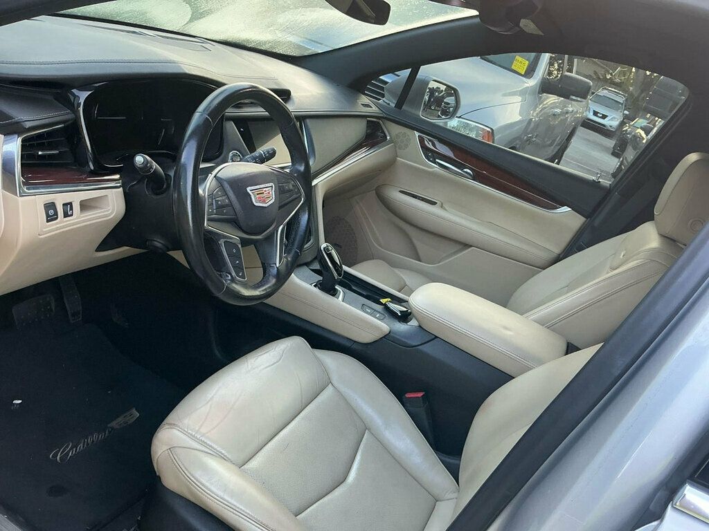2018 Cadillac XT5 Crossover FWD 4dr Premium Luxury - 23057184 - 2