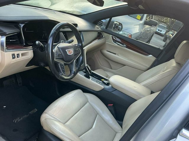 2018 Cadillac XT5 Crossover FWD 4dr Premium Luxury - 23057184 - 2