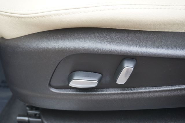 2018 Cadillac XT5 Crossover LOW MILES,PREMIUM WHEELS,LEATHER SEATS,BOSE PREMIUM SOUND SYSTEM - 22929648 - 17