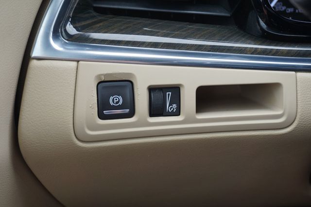 2018 Cadillac XT5 Crossover LOW MILES,PREMIUM WHEELS,LEATHER SEATS,BOSE PREMIUM SOUND SYSTEM - 22929648 - 20