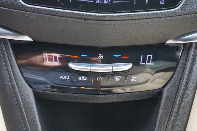 2018 Cadillac XT5 Crossover LOW MILES,PREMIUM WHEELS,LEATHER SEATS,BOSE PREMIUM SOUND SYSTEM - 22929648 - 30