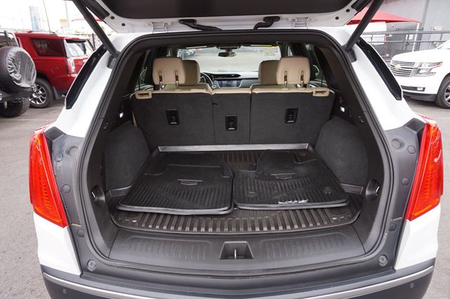 2018 Cadillac XT5 Crossover LOW MILES,PREMIUM WHEELS,LEATHER SEATS,BOSE PREMIUM SOUND SYSTEM - 22929648 - 7