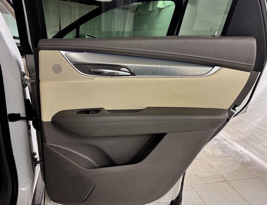 2018 Cadillac XT5 Crossover PREMIUM LUXURY AWD - 22999149 - 16