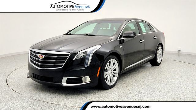 2018 Cadillac XTS 4dr Sedan Luxury - 22967439 - 0