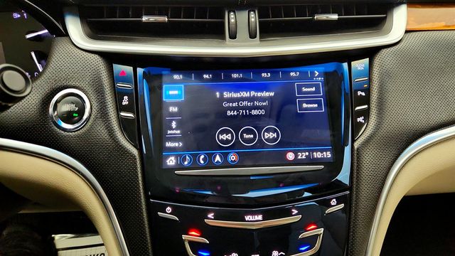 2018 Cadillac XTS 4dr Sedan Luxury - 22967439 - 17