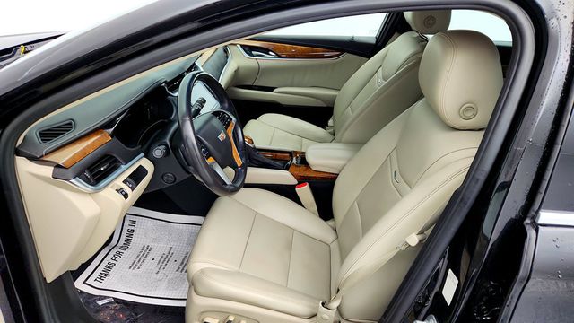 2018 Cadillac XTS 4dr Sedan Luxury - 22967439 - 19