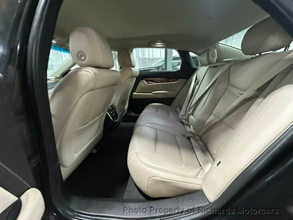 2018 Cadillac XTS 4dr Sedan Luxury AWD - 22387715 - 16