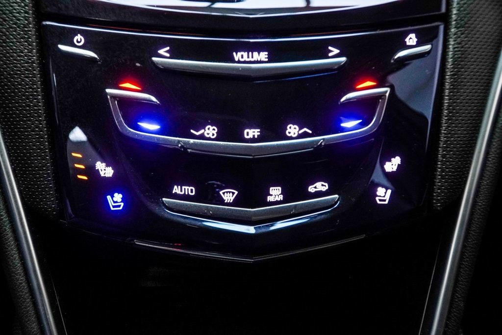 2018 Cadillac XTS Luxury photo 18