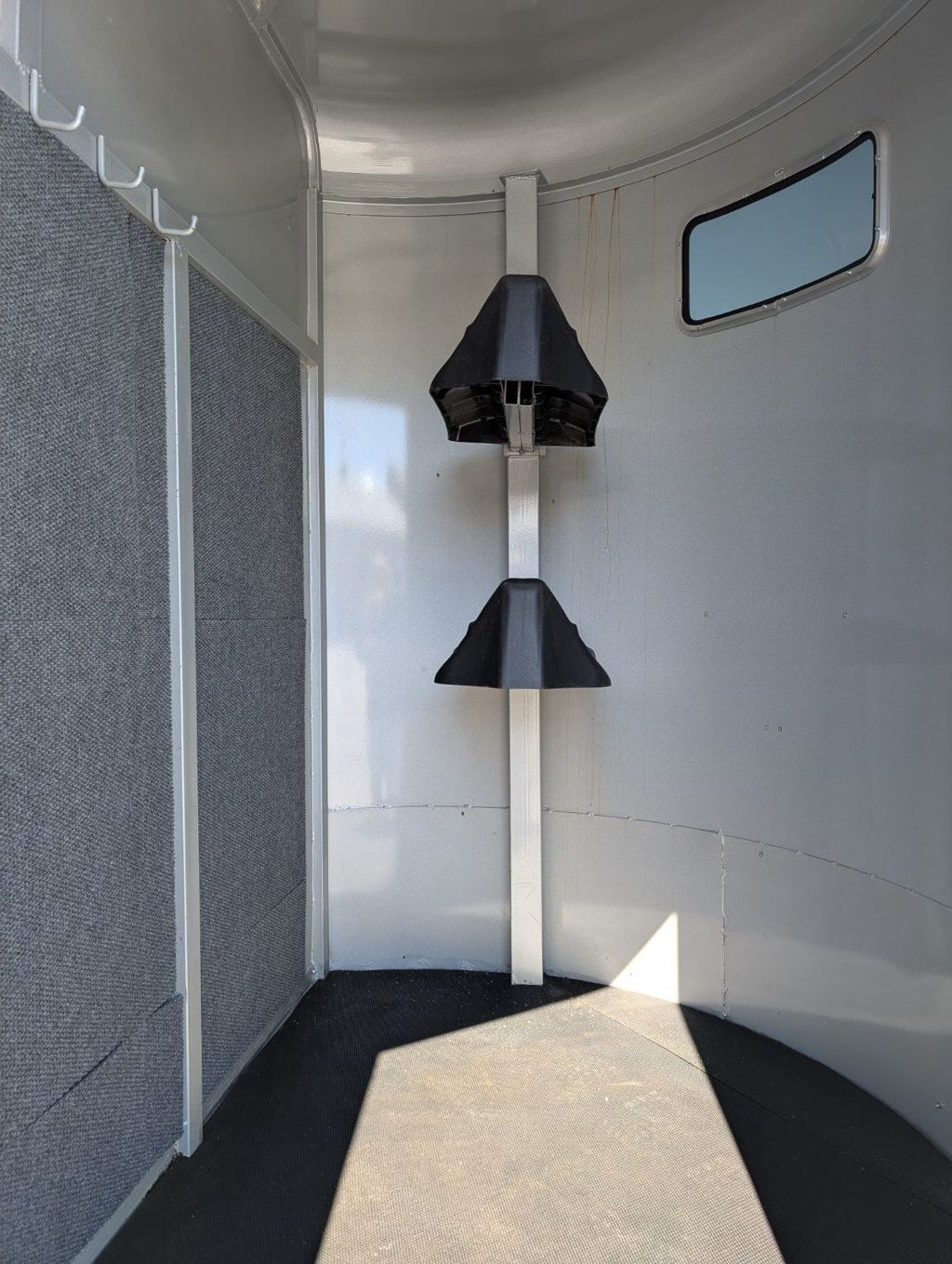 2018 Calico 2 Horse Slant Stock Combo  - 23019144 - 2