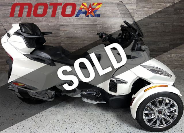 2015 Can-Am® Spyder® RT Limited 6 Speed Semi-Automatic (SE6)