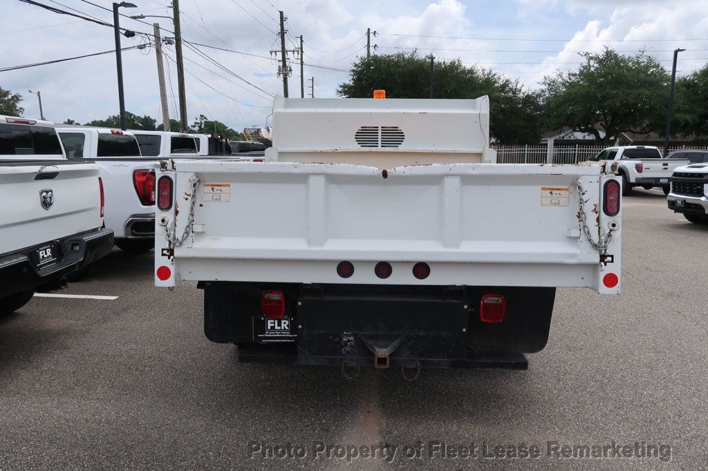 2018 Chevrolet Silverado 3500HD photo 4