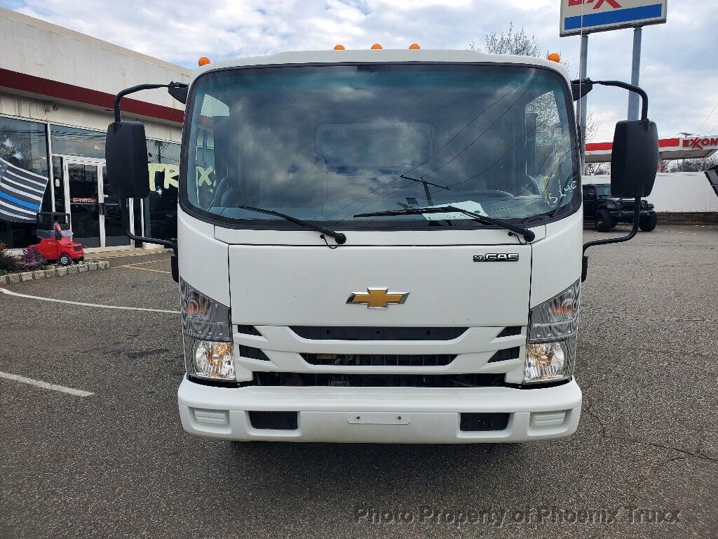 2018 Chevrolet Silverado 3500HD 4500HD photo 2