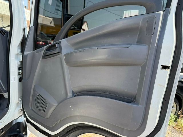 2018 Chevrolet 4500 LCF Gas 2WD Reg Cab 176" - 23056229 - 3