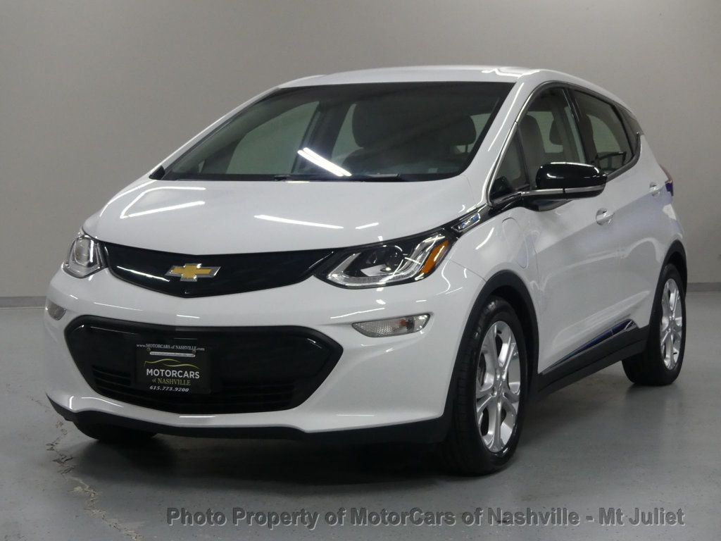 2018 Chevrolet Bolt EV photo 2