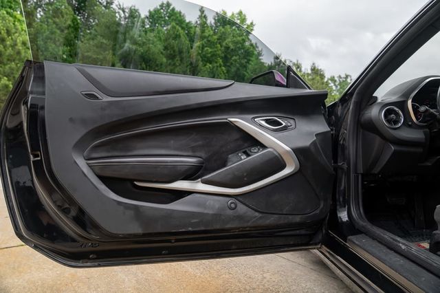 2018 Chevrolet Camaro  - 23039293 - 13