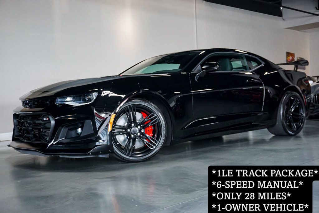 2018 Chevrolet Camaro *1LE Track Package* *6-Speed Manual* *Only 28 Miles* - 22894250 - 0