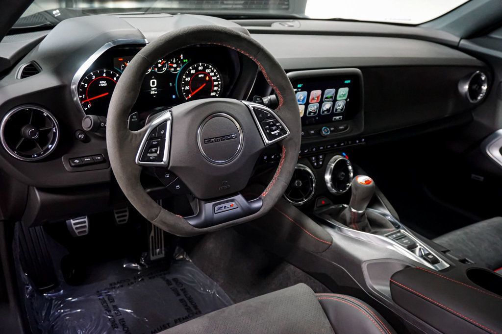 2018 Chevrolet Camaro ZL1 1LE photo 11